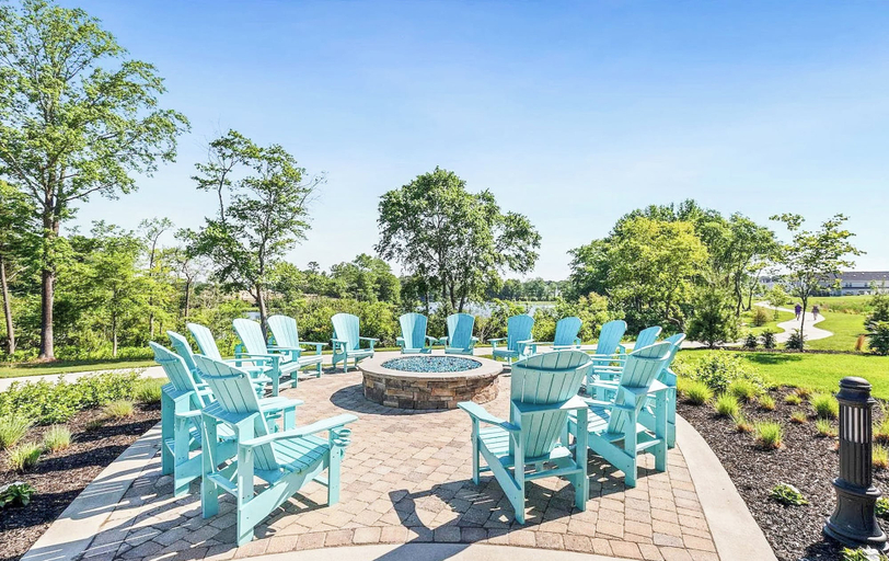 Property grounds 4, Plantation Lakes Townhouse, Sussex