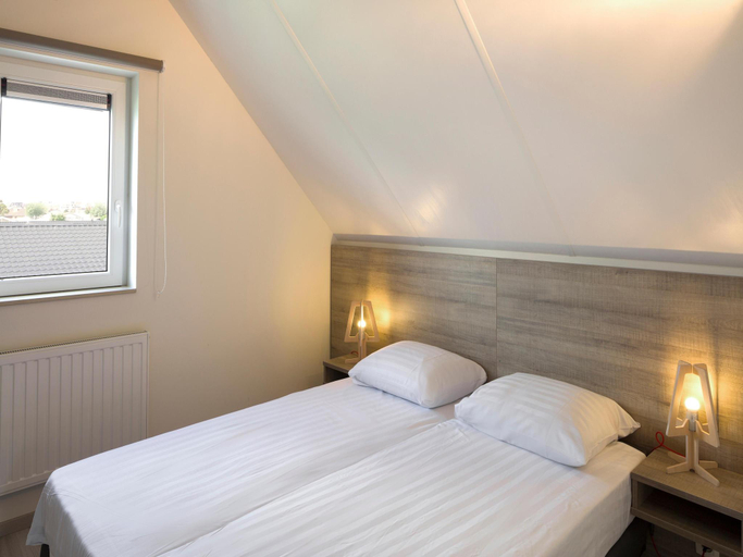 Bedroom 2, Holiday Home near North Sea Beach, Belgium, West-Vlaanderen