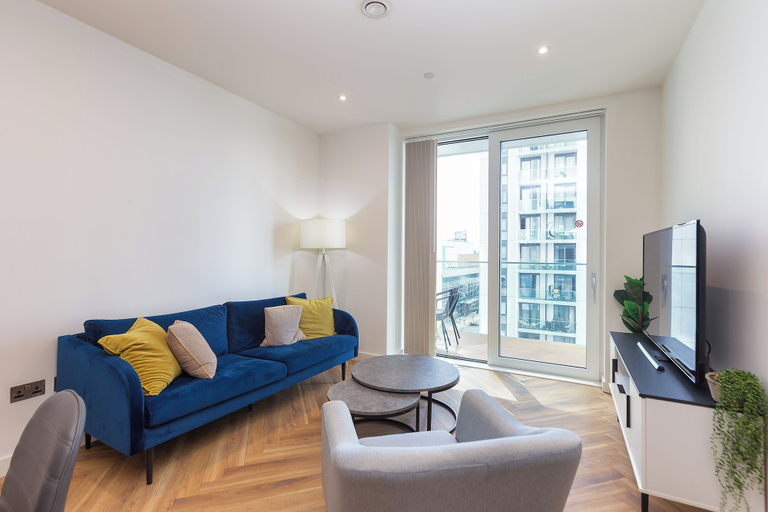 Living area 5, Green Rooms by Veeve, Salford