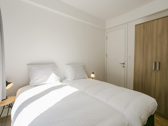 Bedroom 2, Modern Forest Chalet, Wierden