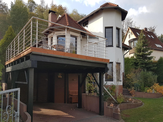 Exterior & Views, Gruppenunterkunft mit Pool in Ballenstedt, Harz