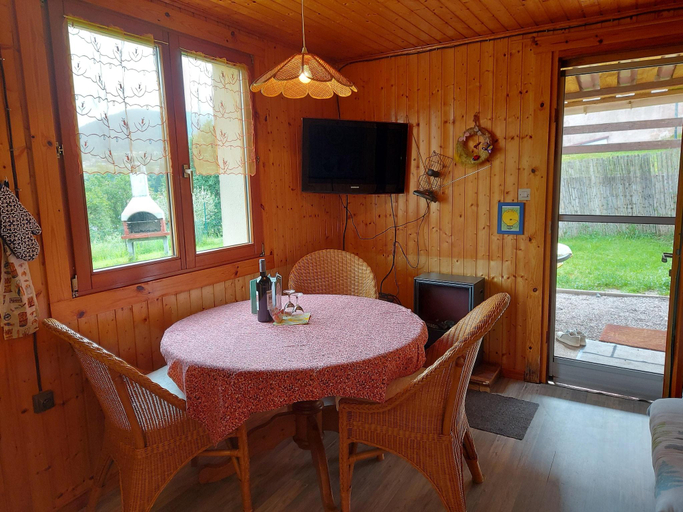 Food & Drinks 4, Chalet with Garden in Lotharingen, Vosges