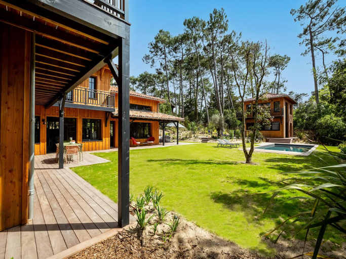 Garden 3, Luxury Family Villa Near Arcachon Bay, Gironde