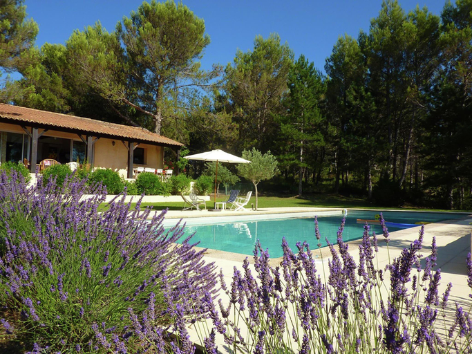 Sport & Beauty 2, Saint-Siffret Forest  Pool, Gard
