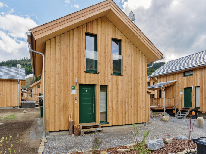 Exterior view 2, Luxurious Chalet in Sankt Lorenzen ob Murau with Jacuzzi, Murau