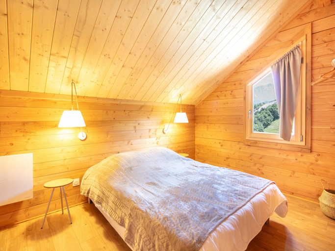Bedroom 2, Mountain Chalet in Saint-Jean-d'Arves, Savoie