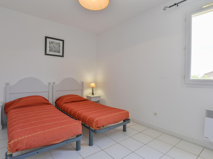 Bedroom 3, Provence Villa for 8 with Private Pool, Vaucluse