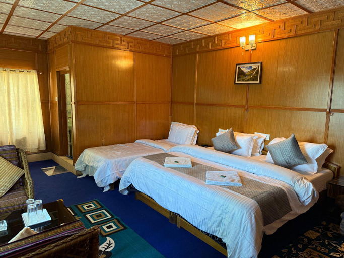 Bedroom, Hotel Tawang Holiday, Tawang