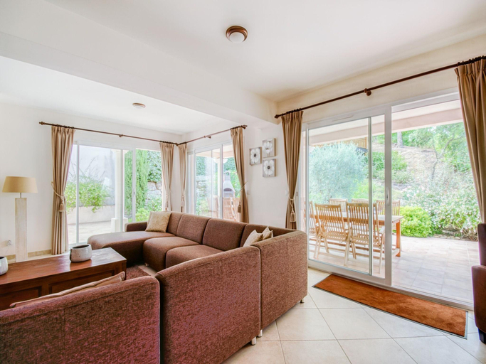 Interior view 2, Villa in Le Muy with Private Pool & Forest, Var