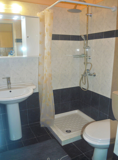 Bathroom 4, Holiday House Letta in a very quiet location - Agios Gordios Beach, Ionian Islands
