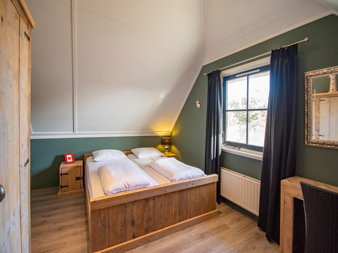 Bedroom 2, Villa in Callantsoog with Whirlpool and Beach, Zijpe
