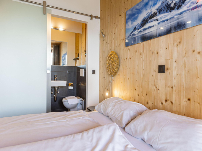 Bedroom 2, Appealing chalet with sauna, Liezen
