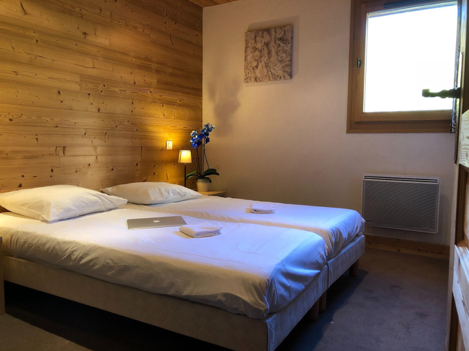 Bedroom, Mountain Chalet w/ Terrace, Haute-Savoie