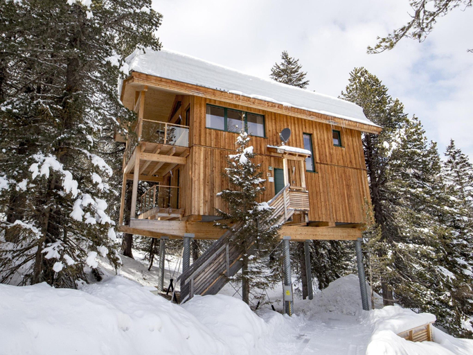 Others 2, Chalet in Austria near Ski Slopes & Sauna, Murau