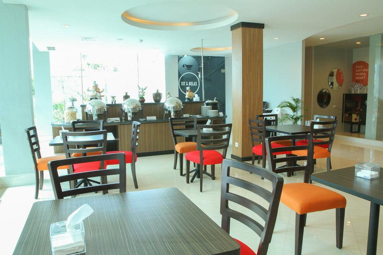 Food & Drinks 4, Airy Waru Pondok Maspion Sidoarjo, Surabaya