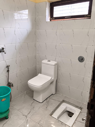Bathroom 3, RB PALACE HOTEL, Varanasi