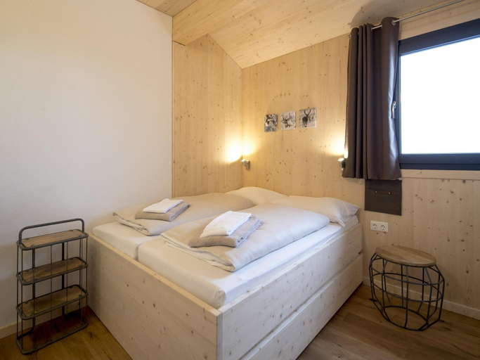 Bedroom 4, Lovely chalet with sauna, Liezen