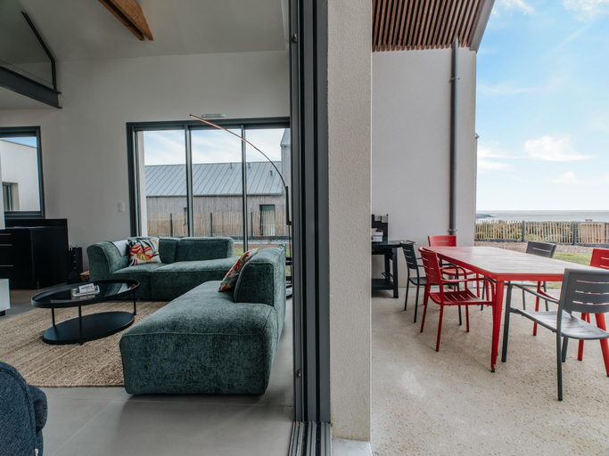 Balcony/terrace 5, Architect-designed villa with sea view, Finistère