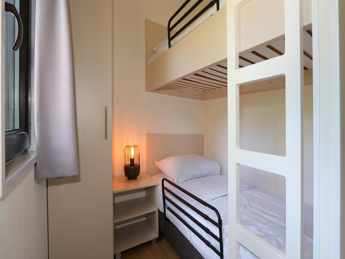 Bedroom 2, Modern chalet near De Veluwe National Park, Ede