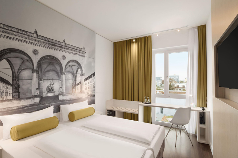Bedroom 3, Super 8 by Wyndham Munich City North, München