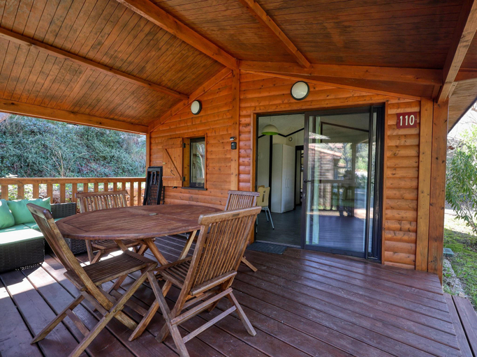 Balcony/terrace 2, Quiet Detached Chalet for five, Var
