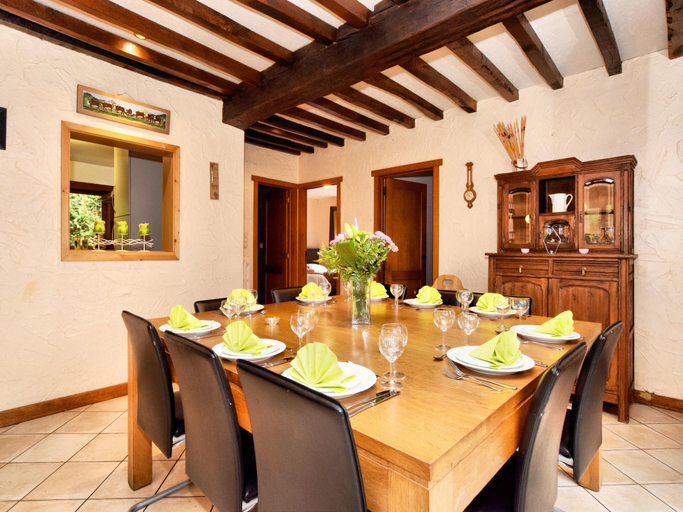 Food & Drinks 5, Durbuy Forest Villa with Pool, Luxembourg