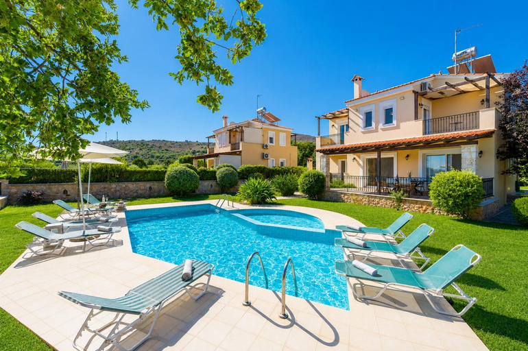 Facilities 3, Villa Daphni, Crete