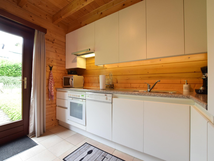 Others 5, Splendid Chalet in Durbuy with Garden, Namur