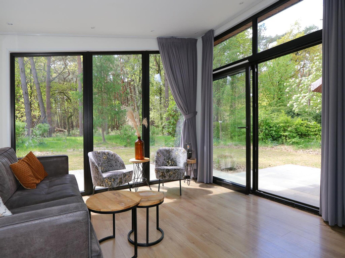 Others 5, Modern Chalet Near De Veluwe National Park, Ede