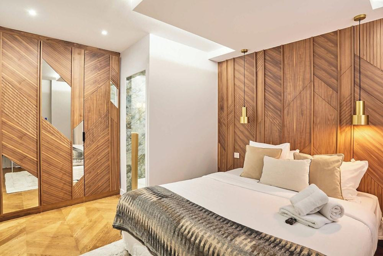 Exterior view 3, Sublime AC apartment - Champs Elysees, Paris