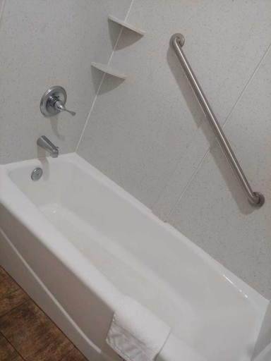 Bathroom 4, Budgetel Inn & Suites, DeKalb