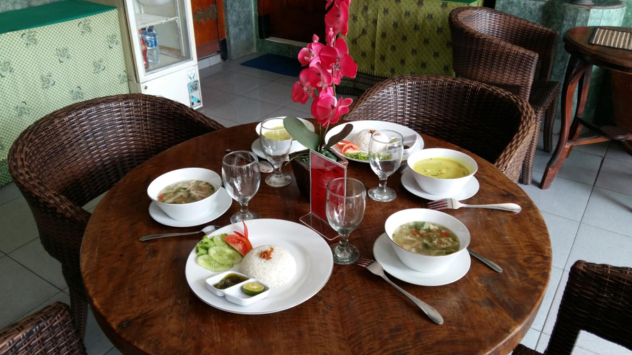 Food & Drinks 3, Hotel Taman Sari, Serang
