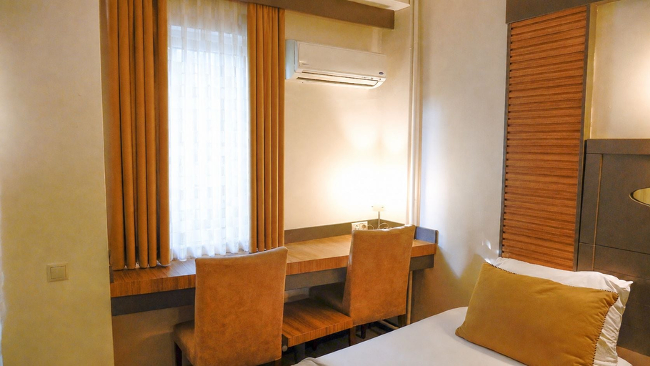 Bedroom 3, Lycus River Thermal Hotel, Akköy