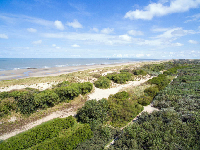 Surrounding environment 2, Spacious Modern Villa • Near Beach, West-Vlaanderen