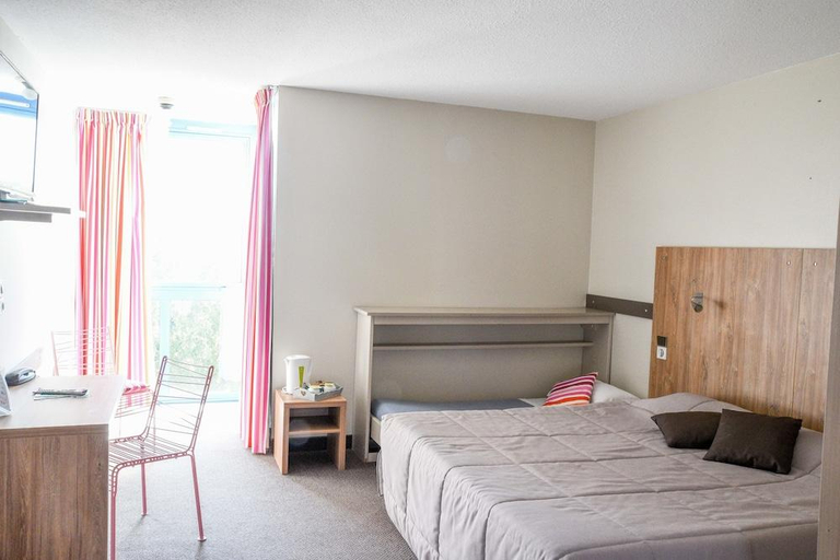 Bedroom 2, Les Jardins de l'Anjou, Maine-et-Loire