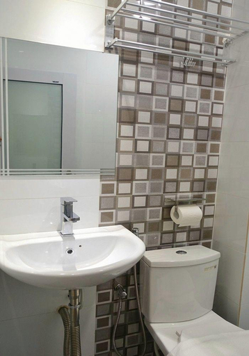 Bathroom 3, IKON Hotel at KLIA & KLIA2, Sepang