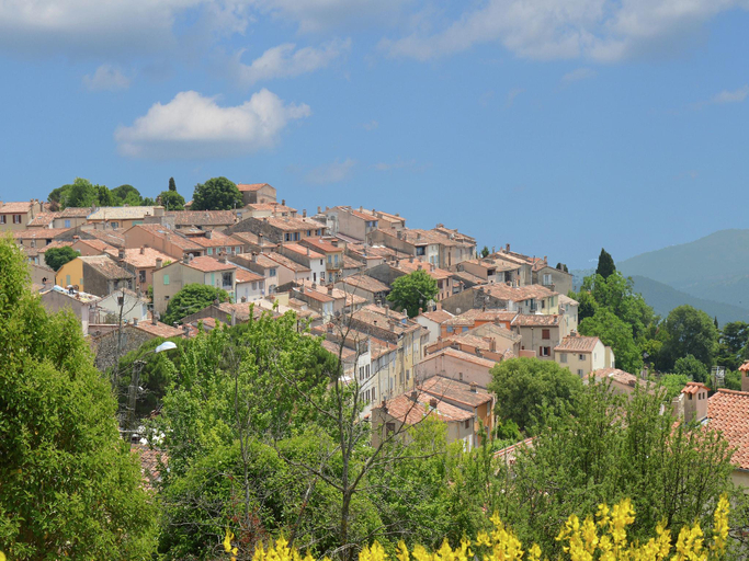 Surrounding environment 3, Elegant Villa with Pool, Cabris, Alpes-Maritimes
