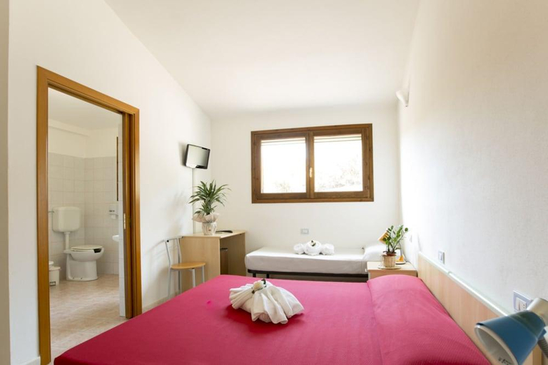 Bedroom 2, La Corte Degli Ulivi, Ogliastra