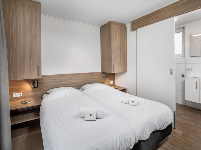 Bedroom 4, Cozy Chalet Near Breskens Sea, Sluis
