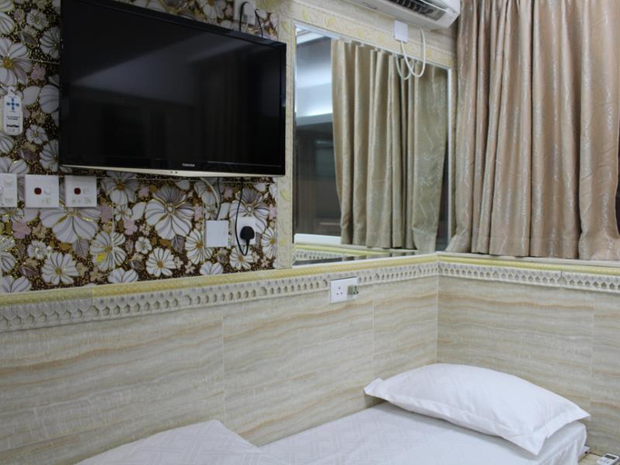Bedroom 3, Kam Wai Hotel, Kowloon