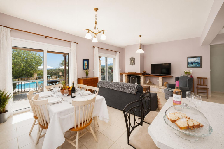 Facilities 4, Villa Daphni, Crete