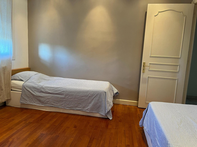 Bedroom 3, Spacious Villa Retreat in Carcassonne, Aude