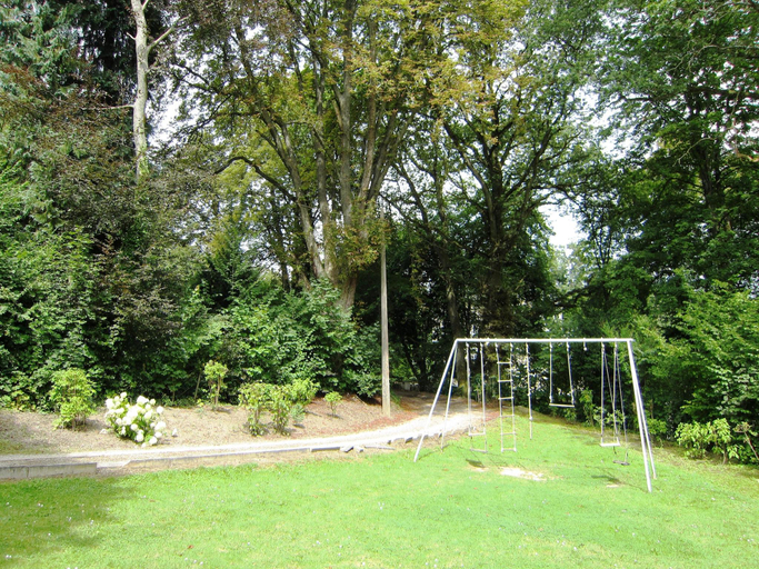 Others 5, Heritage Villa in Spa with Garden, Liège