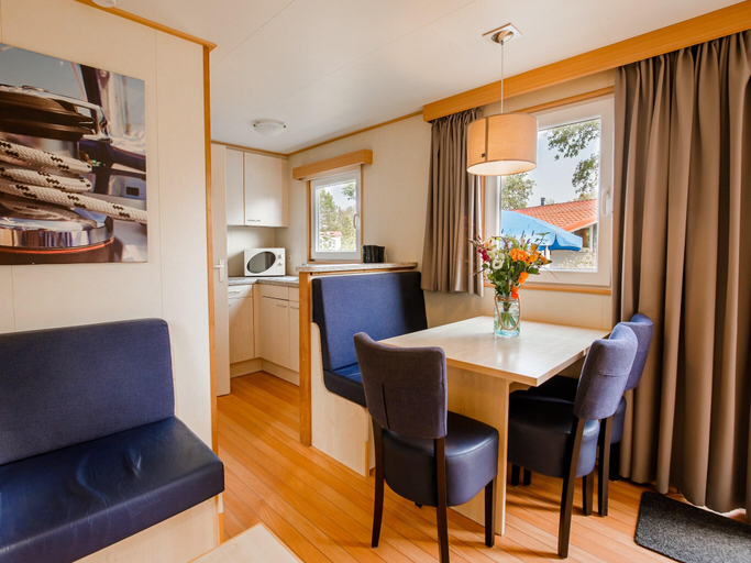 Interior view 4, Chalet by Leukermeer with Terrace, Bergen