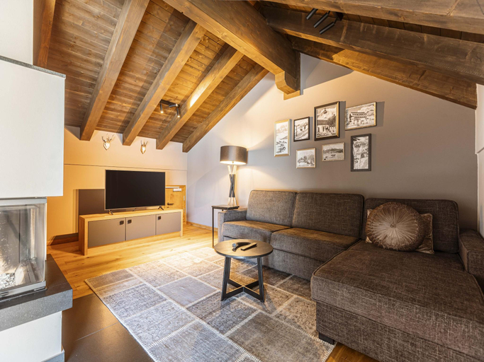 Interior view 5, Welcoming chalet with balcony (No Deposit), Reutte