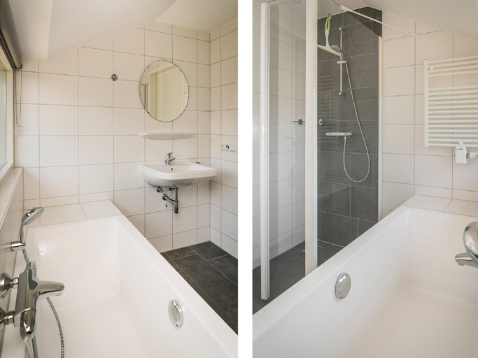 Bathroom 3, Charming Thatched Villa in Texel, Texel
