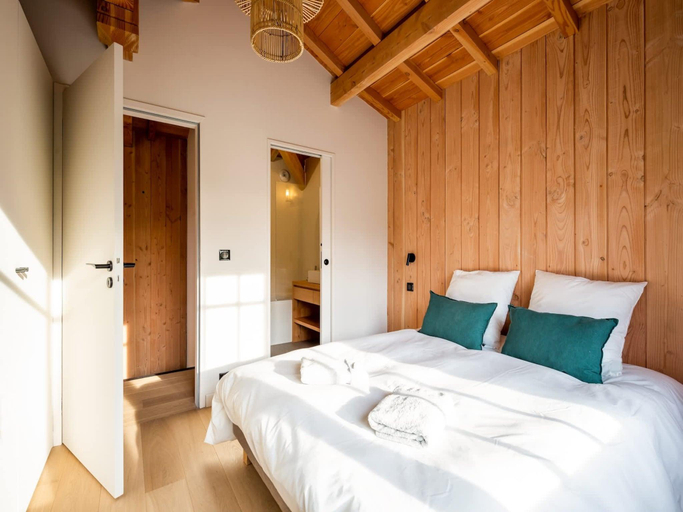 Bedroom 5, Luxury Family Villa near Arcachon Bay, Gironde