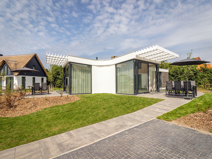 Others 2, Villa near Texel Beach with Private Sauna, Texel