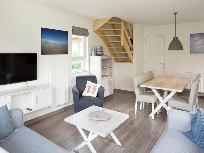 Restaurant 4, Spacious Modern Villa • Near Beach, West-Vlaanderen