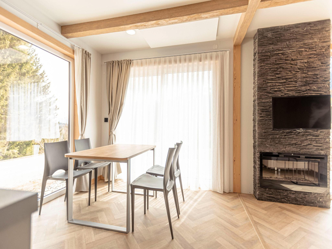Food & Drinks 4, Luxury chalet with dishwasher in the area, Hermagor
